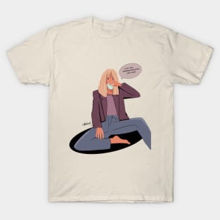 I Don’t Need Inspirational Quote, I Need Coffee – Short Hair Girl with Coffee Mug T-Shirt